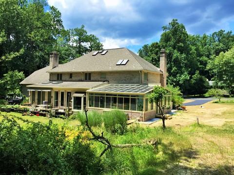 Straight eave sunroom